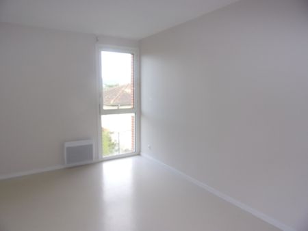 Location Appartement 3 pièces 73m² MOISSAC 82200 - Photo 5