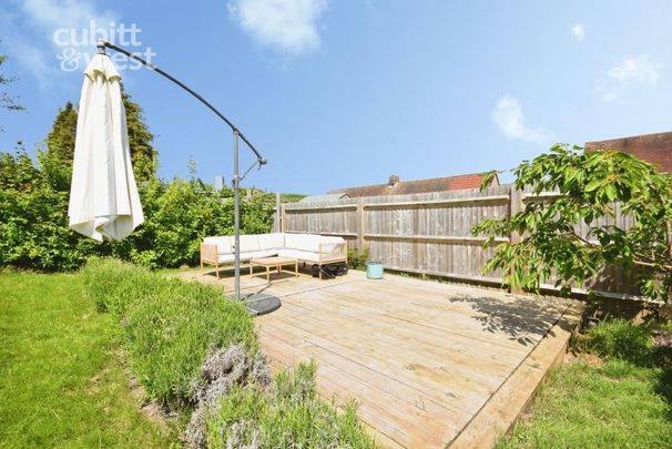 2 bedroom semi-detached house to rent - Photo 1