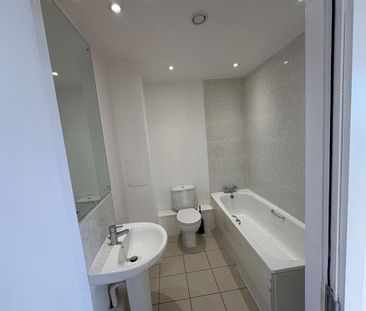 2 bed unfurnished – Henry Street, Merseyside - Photo 1