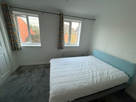 Room in a Shared House, Blackburn Way, NG5 - Photo 3