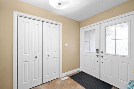 For Lease - 46 Freedom Crescent, Quinte West, Ontario - Photo 5