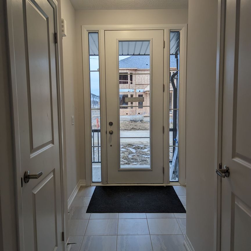 For Lease - 68 Freedom Crescent, Hamilton, Ontario - Photo 1