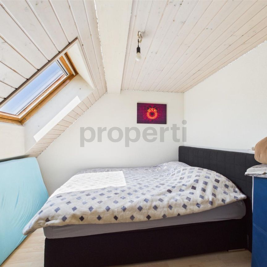 4.5 Zimmer, 100 m², 2. Stock - Foto 1