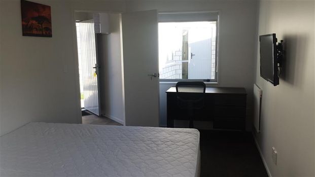 Dont hunt around!! - Photo 1