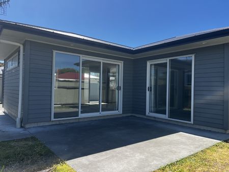 Beatty Street, Mayfair - Photo 2