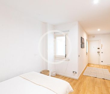 Piso de alquiler en Carrer Bertran, El Putget i el Farró - Photo 1