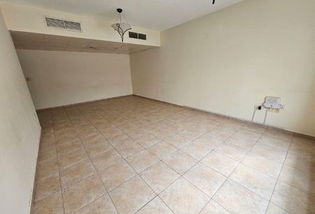 AC • Free Parking Gym & Pool Spacious Families - Photo 4