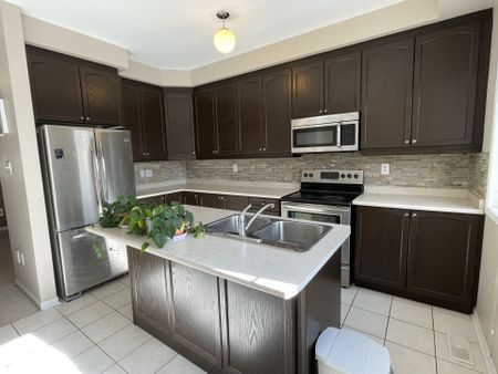 For Lease - 2171 Fiddlers Way Unit# 32, Oakville, Ontario - Photo 5