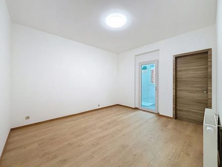 Appartement te huur - Photo 2