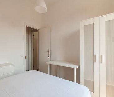 Avinguda Diagonal, Barcelona, Catalonia 08021 - Photo 2