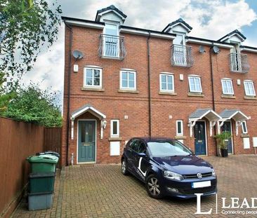 Franklin Mews, Northwich, CW9 - Photo 2