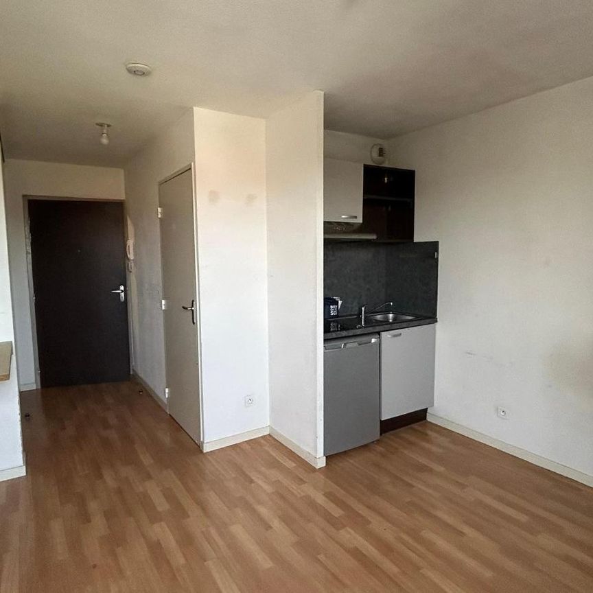 Location Appartement 1 pièce 20m² MULHOUSE 68100 - Photo 1