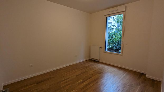 location Appartement F3 DE 63.86m² À CLICHY - Photo 1