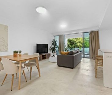 Short term - fully furnished apartment in the 'Zone' - Photo 5