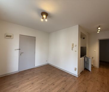 Location Appartement 2 pièces 28m² COGNAC 16100 - Photo 5