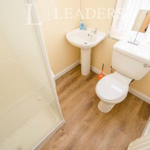 1 bedroom house to rent - Photo 2