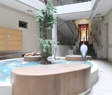 Location Appartement 3 pièces 78m² ST ETIENNE 42100 - Photo 5