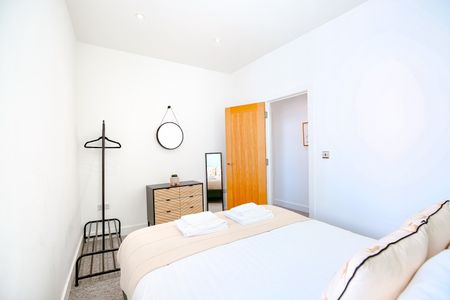 1 Bed Flat, Ditchling Rd, BN1 - Photo 5