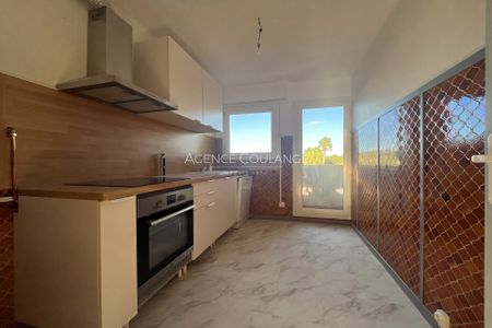 Location Appartement 3 pièces 63m² LA CIOTAT 13600 - Photo 2