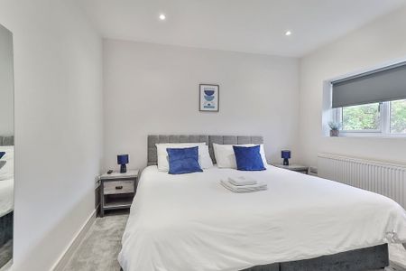 3 Bed Semi-Detached House, Ravenscroft Road, S13 - Photo 5