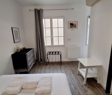 Location Appartement 6 pièces 148m² LA ROCHELLE 17000 - Photo 5