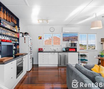 8 Dunstan Street, 4105 QLD, Moorooka - Photo 1