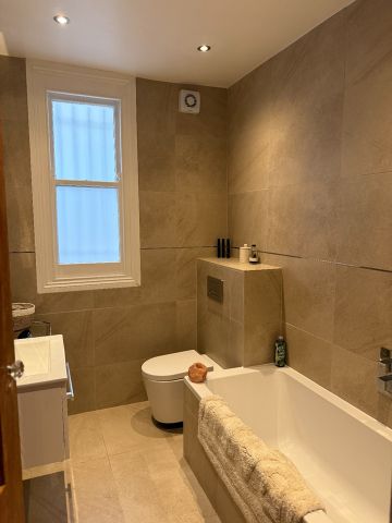 2 Bed Flat, Mirabel Road, SW6 - Photo 5