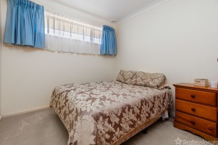 2 Redloum Place, Orange NSW 2800 - Photo 5