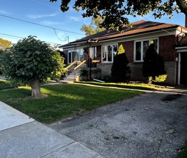 For Lease - 95 Almore Avenue, Toronto, Ontario - Photo 6