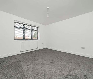 Worcester Road, Uxbridge, UB8 - Photo 4