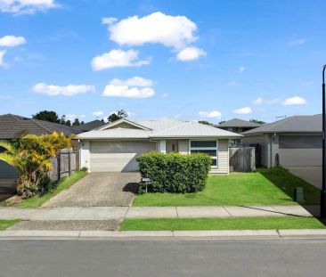 “Modern Comfort & Convenience in a Peaceful Setting” - Photo 2