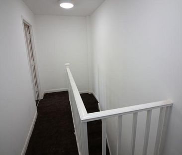 1 bedroom in a house share to rent - Photo 6