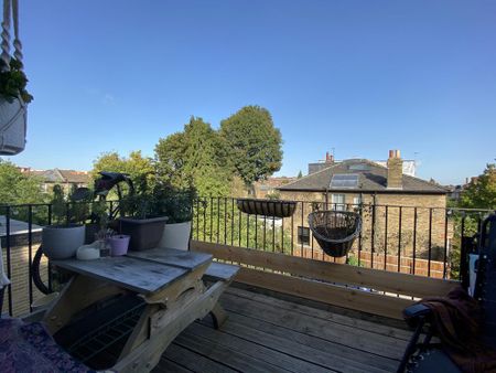 2 bedroom flat to rent - Photo 5