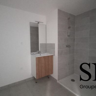 T2 AVEC LOGGIA + 2 PARKINGS - Photo 1