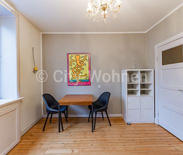 Schöne 2-Zimmer Altbauwohnung mit Balkon in Hamburg-Eimsbüttel - Photo 1