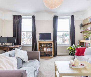 Price £3,200 pcm - Available 12/08/2025 - Furnished - Photo 2