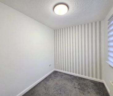 4 bedroom detached house to rent - Photo 6