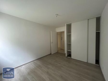 Location Appartement 2 pièces 48m² FLERS 61100 - Photo 3