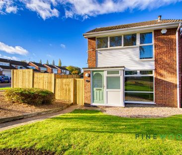 3 bedroom detached house to rent - Photo 4