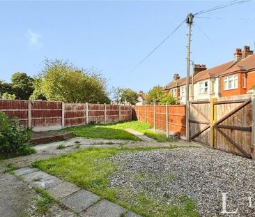 property to rent West Road, Westcliff-on-Sea, Essex, SS0 - Photo 6