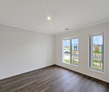 Brand New! - Photo 5