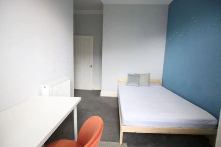 Room in a Shared Flat, Stewartville Street, G11 - Photo 3