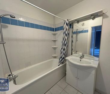 Location Appartement 2 pièces 52m² LOUVROIL 59720 - Photo 6