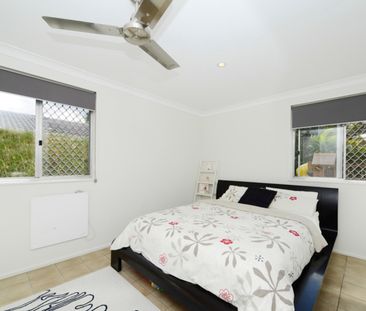 76 Lancaster Street, Coorparoo QLD 4151 - House For Rent | Domain - Photo 5