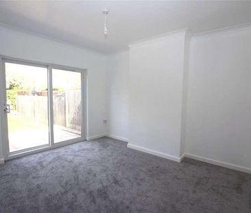 Alton Gardens, Southend-on-sea, Essex, SS2 - Photo 1