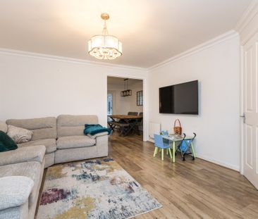 Halstead Grove, Leigh, WN7 2JN - Photo 4