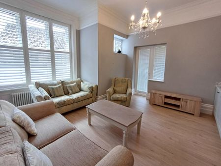 Cavendish Road, Bournemouth - Photo 3