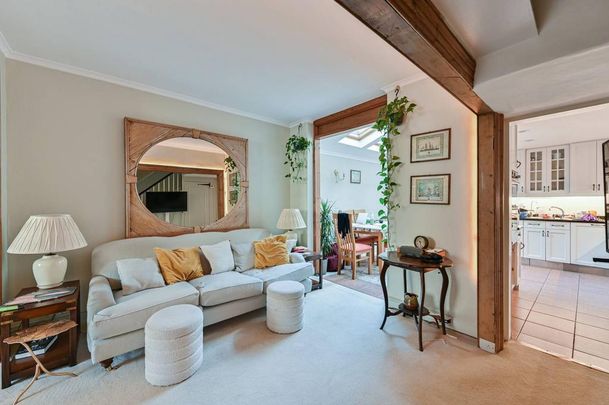 2 bedroom terraced house to rent - Photo 1