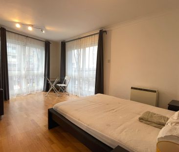 East Ferry Road - Photo 1