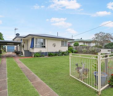 6 Gleeson Crescent, Harlaxton, QLD 4350 - Photo 2